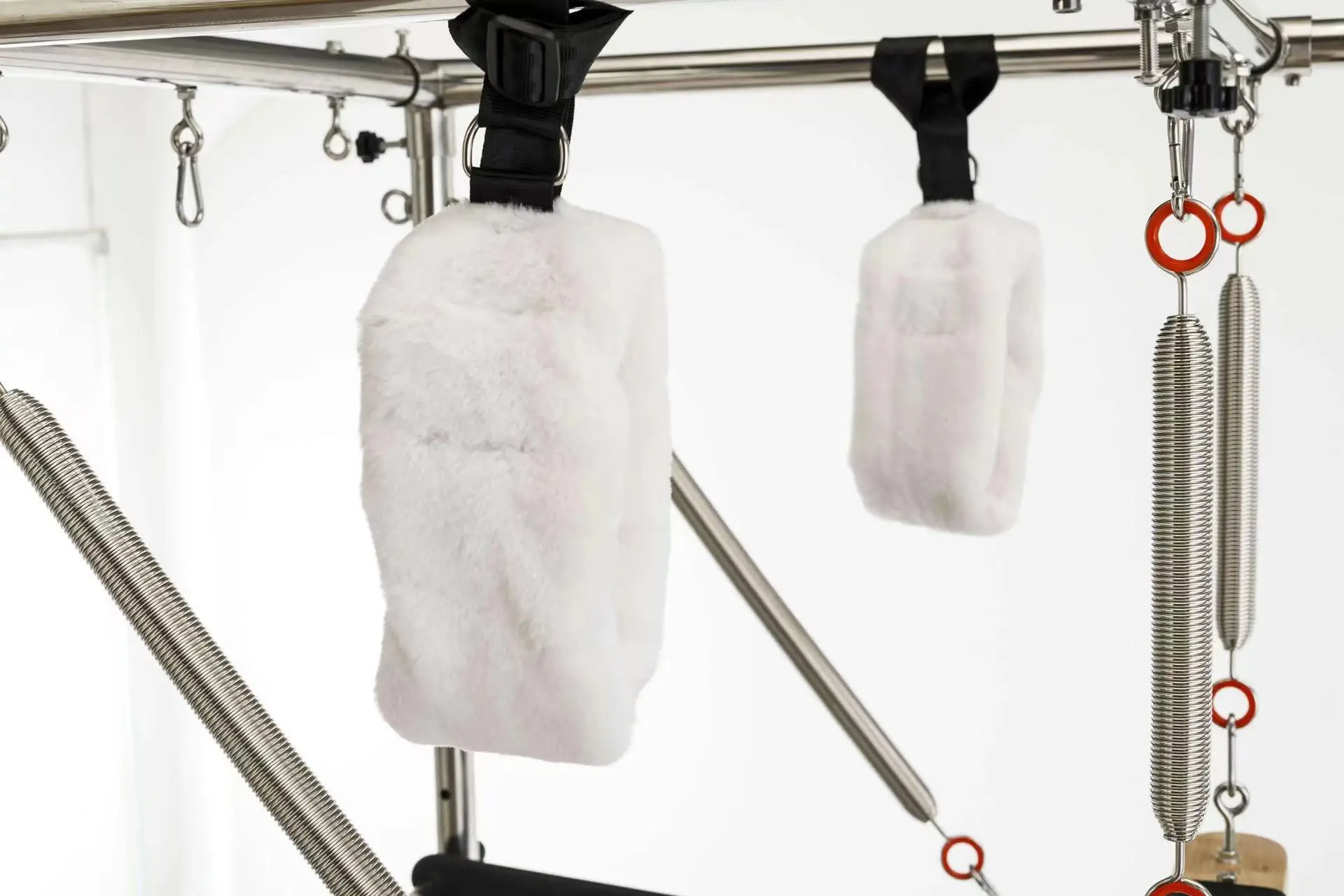 A252585998b9d444cb06a789083536431R